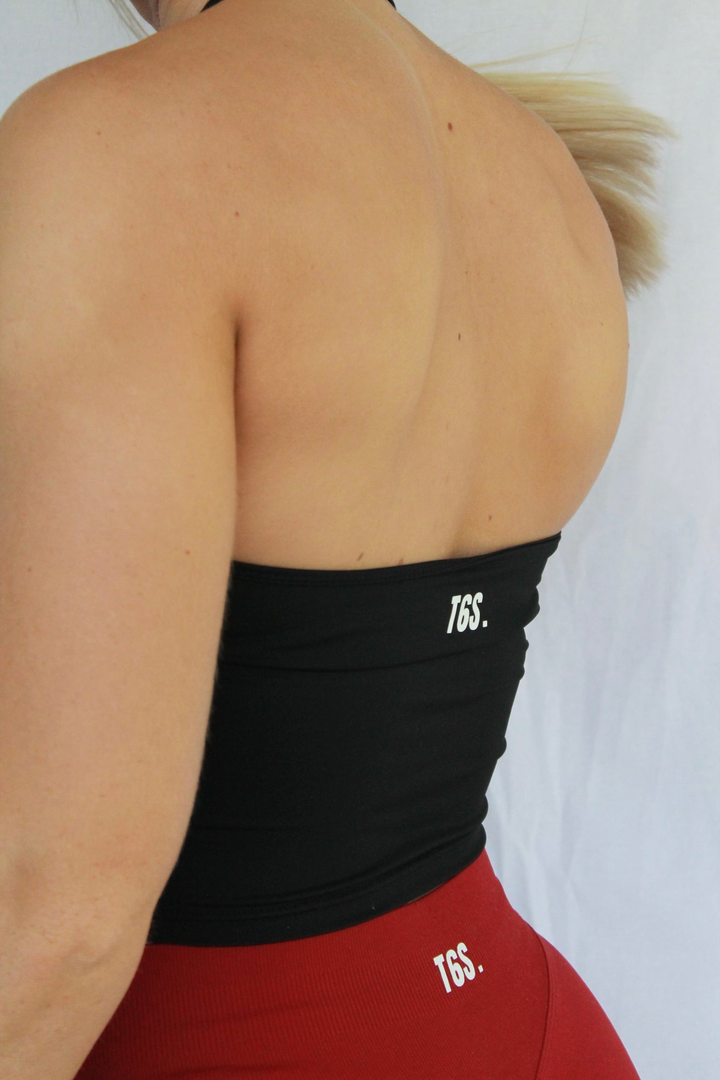 Tully Halter Singlet