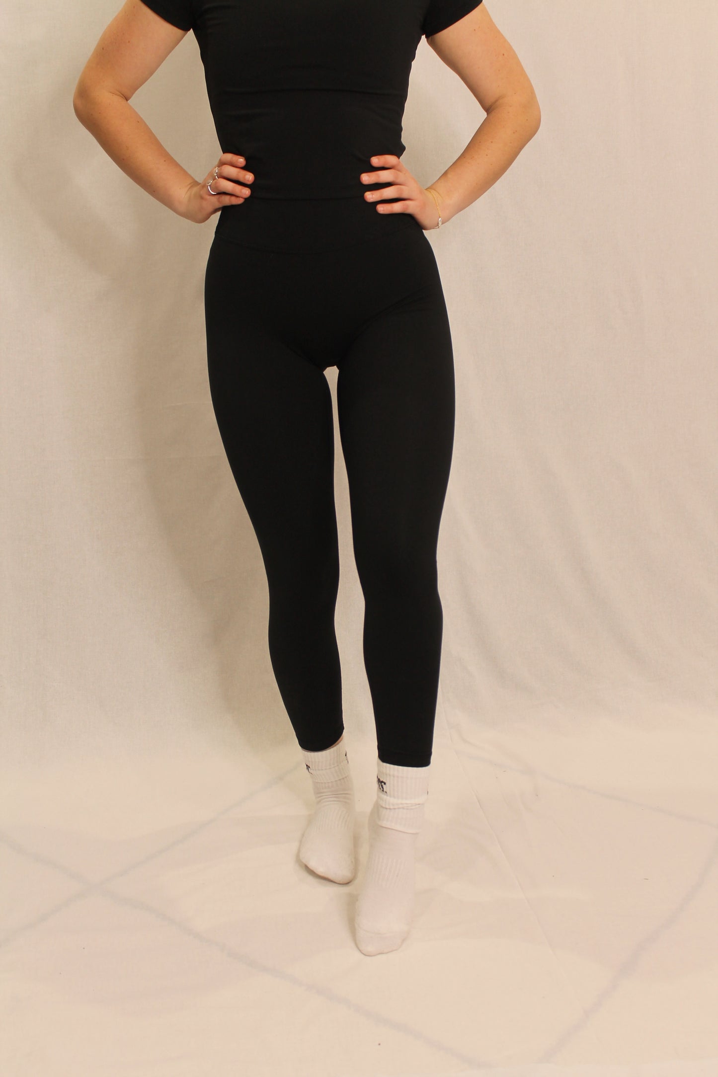 Black Baseline Leggings