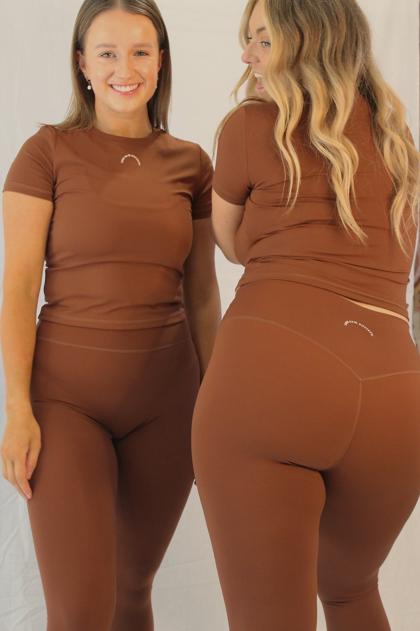 Chocolate Baseline Leggings