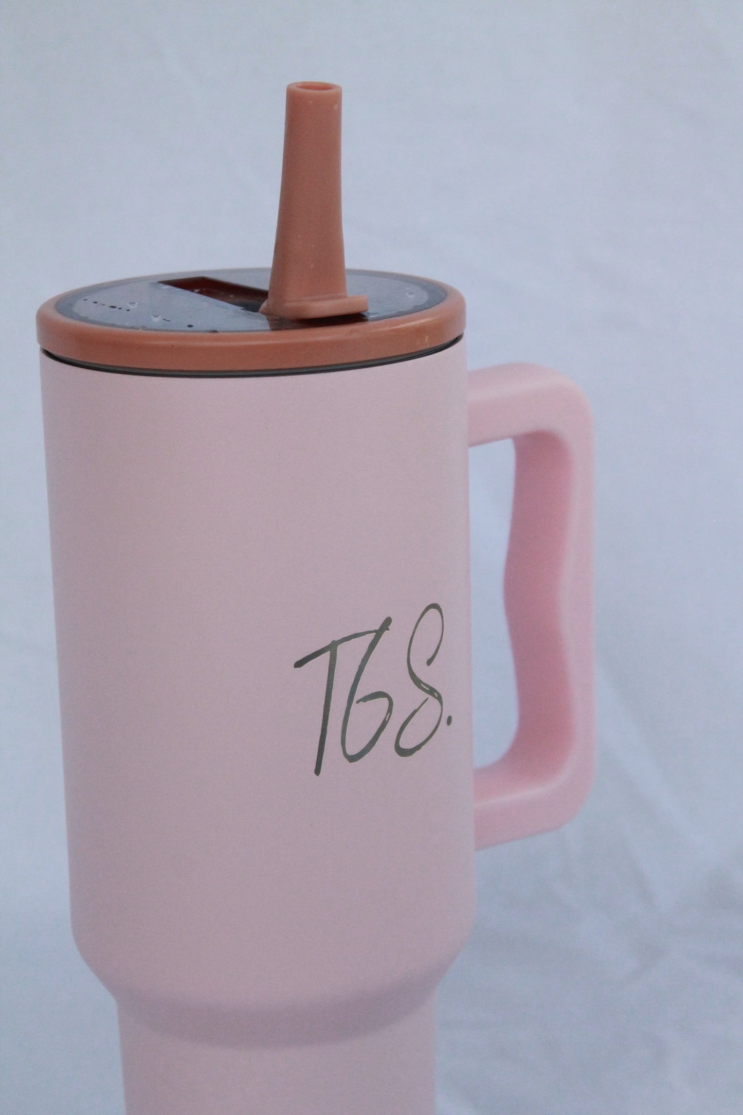 T6S. Tumbler bottle